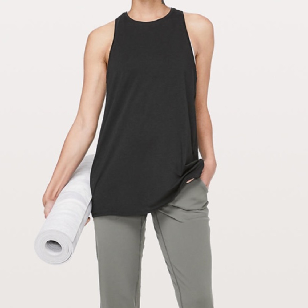 Lululemon tank